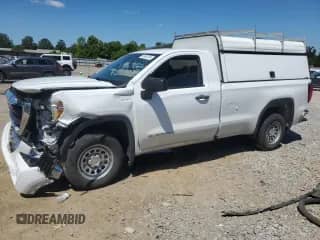 2021 GMC Sierra 1500 with VIN 3GTN8AEF3MG472972, listed as a Copart auction lot 52890185 with 61,616 mi miles and Salvage title. Bid and sale history available at DreamBid. Image 1.