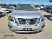 2019 Nissan Pathfinder S z VIN 5N1DR2MN1KC631426, wystawiony jako Copart lot #86105575 z przebiegiem 107 424 mil mil oraz Czysty tytuł • Clean title. Historia ofert i sprzedaży dostępna na DreamBid. Obrazek 5.