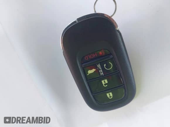 2025 Honda Pilot Elite z VIN 5FNYG1H88SB026591, wystawiony jako IAAI lot #42845720 z przebiegiem 7 853 mil mil oraz . Historia ofert i sprzedaży dostępna na DreamBid. Obrazek 11.