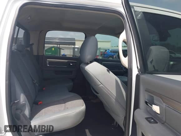 2017 Ram 1500 Lone Star z VIN 1C6RR6LT9HS543005, wystawiony jako IAAI lot #42648041 z przebiegiem 150 148 mil mil oraz . Historia ofert i sprzedaży dostępna na DreamBid. Obrazek 8.