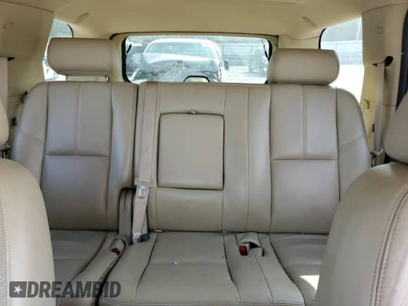 2010 Chevrolet Tahoe LT with VIN 1GNMCBE34AR187755, listed as a Copart auction lot 71677765 with 182,566 mi miles and Salvage title. Bid and sale history available at DreamBid. Image 10.