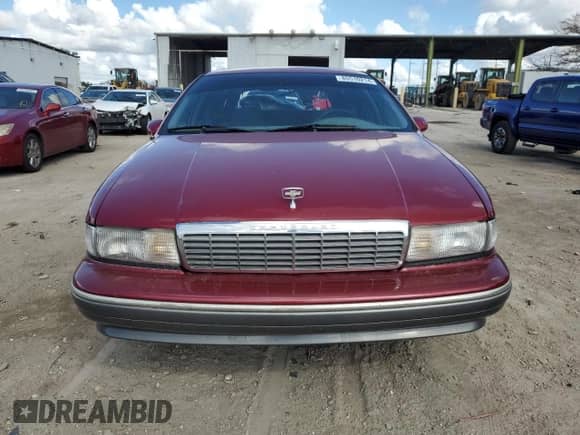 1994 Chevrolet Caprice с VIN 1G1BL82P4RR191450, выставлен на аукционе Copart как лот 85510214 с пробегом 170 403 миль миль и Списание • Salvage title. История ставок и продаж доступна на DreamBid. Изображение 5.