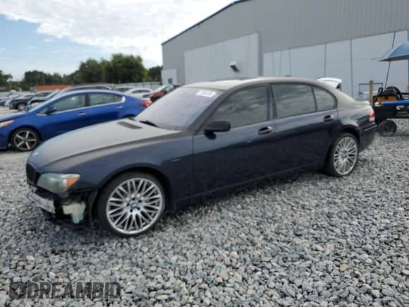 2008 BMW 7 Series 750Li с VIN WBAHN83548DT79922, выставлен на аукционе Copart как лот 71054155 с пробегом Не указан миль и Списание • Salvage title. История ставок и продаж доступна на DreamBid. Изображение 1.