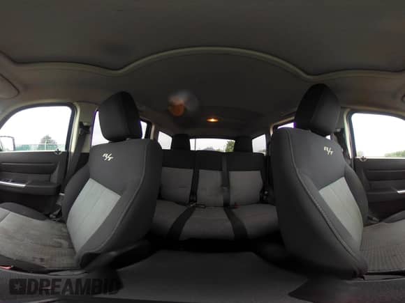 2007 Dodge Nitro R/T with VIN 1D8GU58667W656916, listed as a IAAI auction lot 42232777 with 172,023 mi miles and . Bid and sale history available at DreamBid. Image 18.