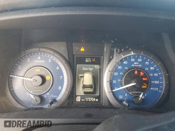 2019 Toyota Sienna L with VIN 5TDZZ3DC8KS016854, listed as a Copart auction lot 71597465 with 173,704 mi miles and Non repairable. Bid and sale history available at DreamBid. Image 9.