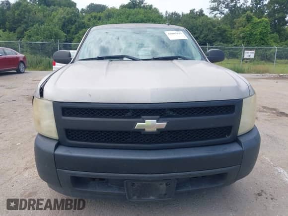 2008 Chevrolet Silverado 1500 1LT z VIN 1GCEC19C18Z299568, wystawiony jako IAAI lot #43083127 z przebiegiem 115 572 mil mil oraz . Historia ofert i sprzedaży dostępna na DreamBid. Obrazek 12.