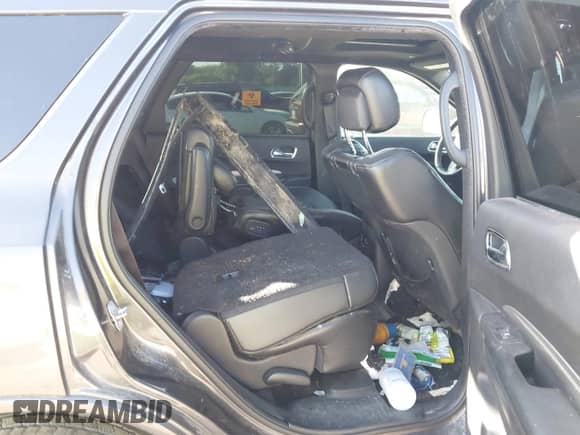 2017 Dodge Durango GT with VIN 1C4RDHDG8HC774623, listed as a IAAI auction lot 42873049 with Not provided miles and . Bid and sale history available at DreamBid. Image 8.