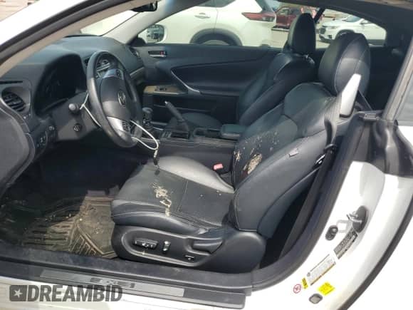 2012 Lexus IS 250 C с VIN JTHFF2C23C2524901, выставлен на аукционе Copart как лот 53550135 с пробегом 67 652 миль миль и Списание • Salvage title. История ставок и продаж доступна на DreamBid. Изображение 7.