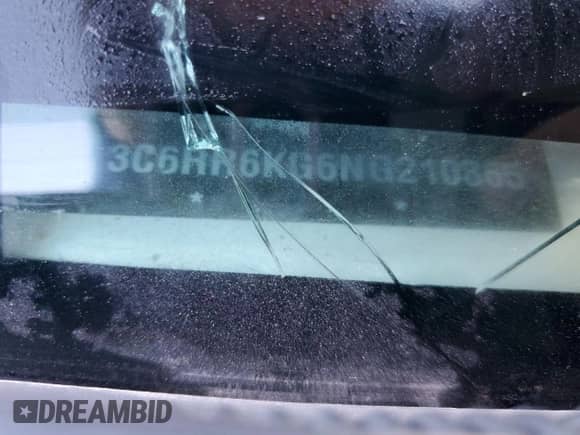 2022 Ram 1500 Tradesman z VIN 3C6RR6KG6NG210865, wystawiony jako Copart lot #49329985 z przebiegiem 58 805 mil mil oraz Szkoda całkowita • Salvage title. Historia ofert i sprzedaży dostępna na DreamBid. Obrazek 13.