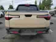 2023 Hyundai Santa Cruz SEL z VIN 5NTJCDAE5PH073098, wystawiony jako Copart lot #81286125 z przebiegiem 57 432 mil mil oraz Szkoda całkowita • Salvage title. Historia ofert i sprzedaży dostępna na DreamBid. Obrazek 6.
