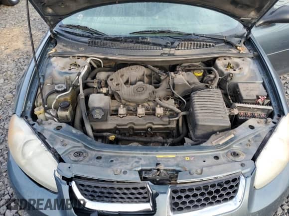 2005 Dodge Stratus SXT with VIN 1B3EL46R25N676102, listed as a Copart auction lot 71593215 with 244,028 mi miles and Salvage title. Bid and sale history available at DreamBid. Image 11.
