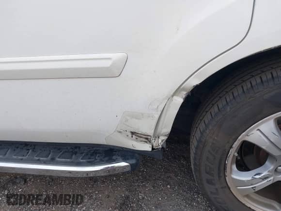 2014 Honda Pilot EX-L with VIN 5FNYF4H55EB004708, listed as a IAAI auction lot 42973863 with Not provided miles and . Bid and sale history available at DreamBid. Image 6.