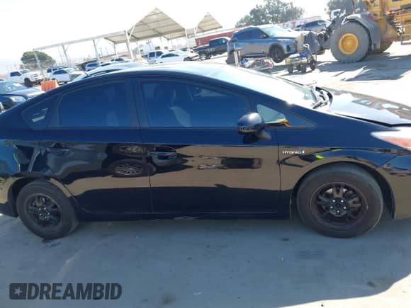 2013 Toyota Prius One с VIN JTDKN3DU5D0345362, выставлен на аукционе IAAI как лот 43100629 с пробегом 193 698 миль миль и . История ставок и продаж доступна на DreamBid. Изображение 13.