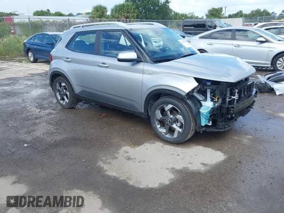 2025 Hyundai Venue SEL с VIN KMHRC8A38SU376877, выставлен на аукционе IAAI как лот 43363036 с пробегом 1 844 миль миль и . История ставок и продаж доступна на DreamBid. Изображение 1.