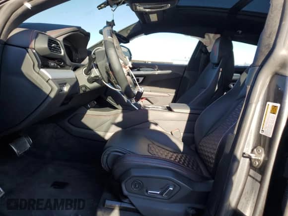 2019 Lamborghini Urus with VIN ZPBUA1ZL8KLA01957, listed as a Copart auction lot 87969065 with 13,329 mi miles and Salvage title. Bid and sale history available at DreamBid. Image 7.