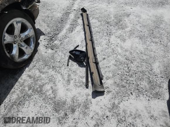 2019 Dodge Journey Crossroad with VIN 3C4PDCGG4KT707468, listed as a Copart auction lot 68756475 with 92,647 mi miles and Salvage title. Bid and sale history available at DreamBid. Image 13.