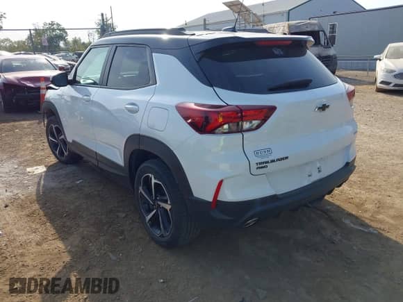 2023 Chevrolet TrailBlazer RS с VIN KL79MUSL2PB212744, выставлен на аукционе IAAI как лот 43233576 с пробегом 42 788 миль миль и . История ставок и продаж доступна на DreamBid. Изображение 3.