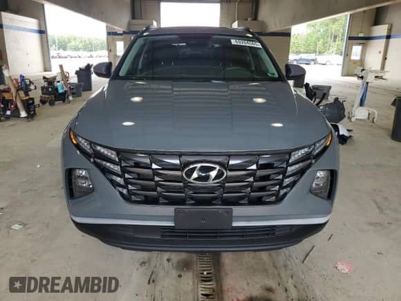 2024 Hyundai Tucson SEL with VIN 5NMJB3DE5RH301740, listed as a Copart auction lot 69204565 with 9,417 mi miles and Salvage title. Bid and sale history available at DreamBid. Image 5.