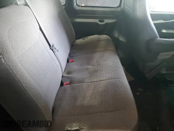 2015 Chevrolet City Express Cargo с VIN 1GAZG1FFXF1110747, выставлен на аукционе Copart как лот 46733865 с пробегом 206 783 миль миль и Чистый • Clean title. История ставок и продаж доступна на DreamBid. Изображение 10.