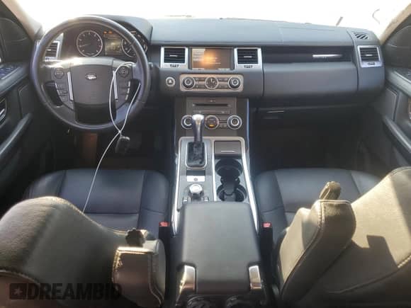 2011 Land Rover Range Rover Sport HSE with VIN SALSF2D49BA708219, listed as a Copart auction lot 84401625 with 107,238 mi miles and Salvage title. Bid and sale history available at DreamBid. Image 8.