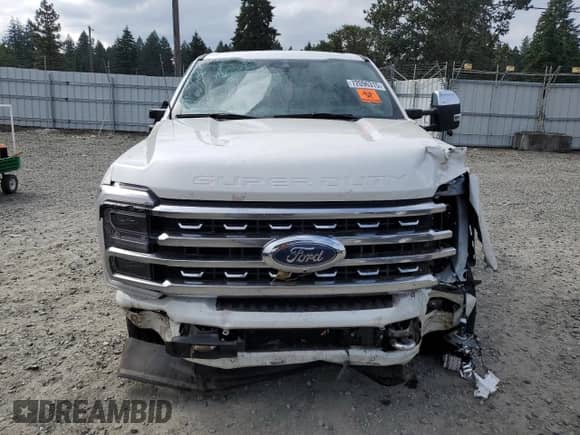 2023 Ford F-250 XL z VIN 1FT8W2BT0PED10456, wystawiony jako Copart lot #72096315 z przebiegiem 26 482 mil mil oraz Szkoda całkowita • Salvage title. Historia ofert i sprzedaży dostępna na DreamBid. Obrazek 5.