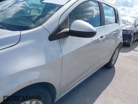 2013 Chevrolet Sonic LT с VIN 1G1JC6SB5D4138296, выставлен на аукционе IAAI как лот 43320044 с пробегом 59 156 миль миль и . История ставок и продаж доступна на DreamBid. Изображение 12.