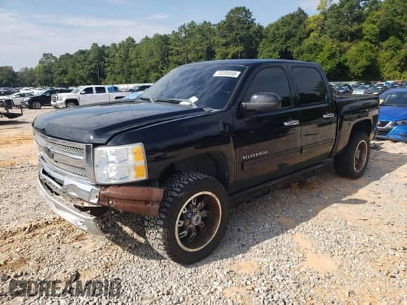 2012 Chevrolet Silverado 1500 LT с VIN 3GCPCSEA3CG112214, выставлен на аукционе Copart как лот 70205555 с пробегом 210 288 миль миль и Списание • Salvage title. История ставок и продаж доступна на DreamBid. Изображение 1.