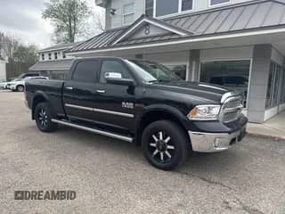 2016 Ram 1500 Laramie z VIN 1C6RR7VM9GS143262, wystawiony jako IAAI lot #42191213 z przebiegiem 159 920 mil mil oraz . Historia ofert i sprzedaży dostępna na DreamBid. Obrazek 1.
