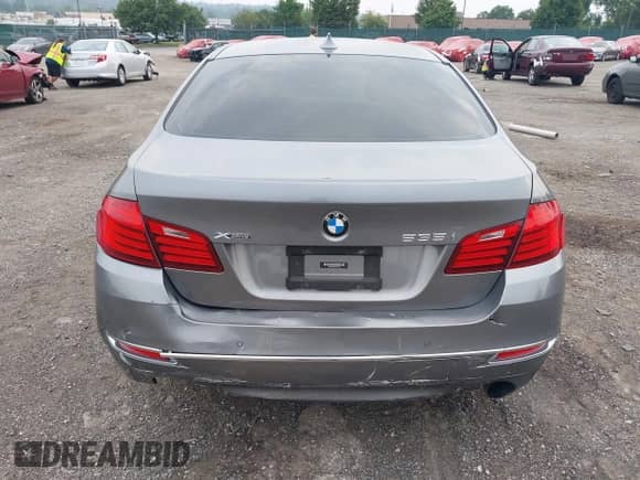 2015 BMW 5 Series 535i xDrive with VIN WBA5B3C50FD542187, listed as a IAAI auction lot 42896997 with 182,799 mi miles and . Bid and sale history available at DreamBid. Image 16.