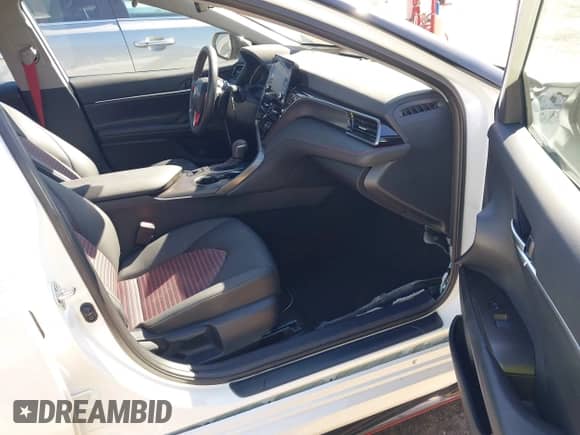 2024 Toyota Camry TRD with VIN 4T1KZ1AK7RU096084, listed as a IAAI auction lot 42538291 with 9,305 mi miles and . Bid and sale history available at DreamBid. Image 5.