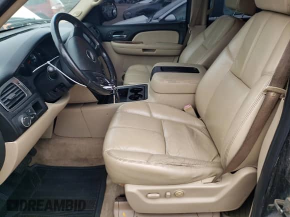 2007 Chevrolet Tahoe Police с VIN 1GNEC03057R352271, выставлен на аукционе Copart как лот 79399294 с пробегом 227 937 миль миль и Списание • Salvage title. История ставок и продаж доступна на DreamBid. Изображение 7.