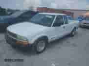 2002 Chevrolet S-10 LS с VIN 1GCCS19W228153908, выставлен на аукционе Copart как лот 69605455 с пробегом 95 624 миль миль и Списание • Salvage title. История ставок и продаж доступна на DreamBid. Изображение 1.