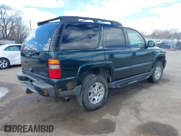2002 Chevrolet Tahoe Z71 с VIN 1GNEK13Z92R307625, выставлен на аукционе IAAI как лот 42019479 с пробегом 288 639 миль миль и . История ставок и продаж доступна на DreamBid. Изображение 4.
