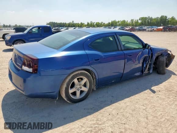 2010 Dodge Charger with VIN 2B3CA4CD5AH108922, listed as a Copart auction lot 70945145 with 124,067 mi miles and Salvage title. Bid and sale history available at DreamBid. Image 3.