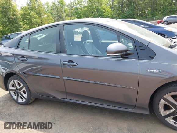 2017 Toyota Prius Two z VIN JTDKARFU9H3538176, wystawiony jako IAAI lot #42398875 z przebiegiem 125 757 mil mil oraz . Historia ofert i sprzedaży dostępna na DreamBid. Obrazek 13.