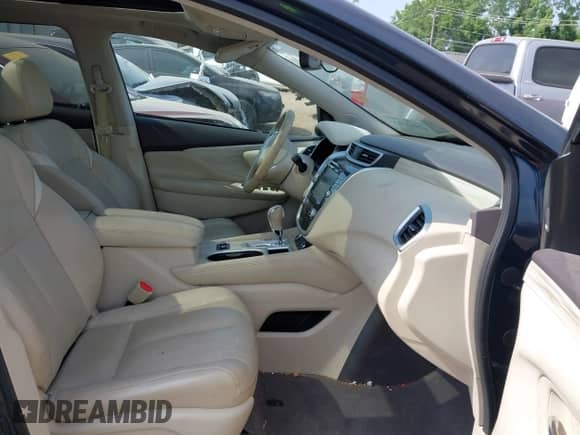 2018 Nissan Murano SV with VIN 5N1AZ2MH0JN154004, listed as a IAAI auction lot 42592712 with 148,898 mi miles and . Bid and sale history available at DreamBid. Image 5.