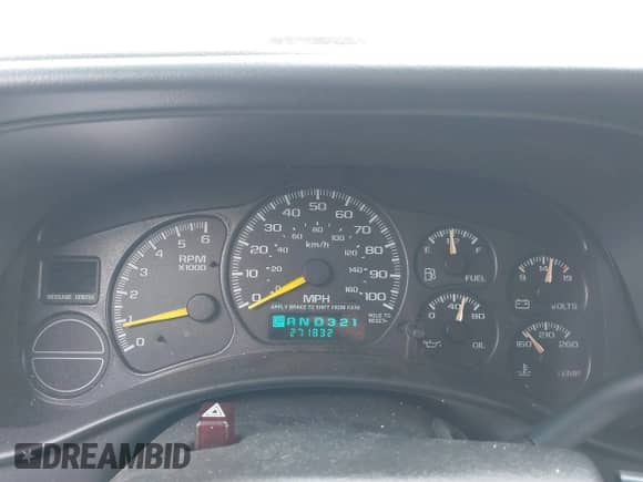 2000 Chevrolet Suburban LT с VIN 3GNFK16T6YG225016, выставлен на аукционе IAAI как лот 41702840 с пробегом 271 832 миль миль и . История ставок и продаж доступна на DreamBid. Изображение 7.