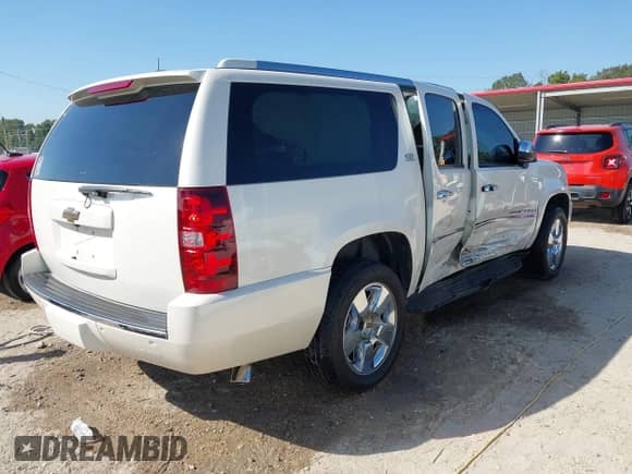 2010 Chevrolet Suburban LTZ с VIN 1GNUCKE07AR286799, выставлен на аукционе IAAI как лот 43371834 с пробегом 161 202 миль миль и . История ставок и продаж доступна на DreamBid. Изображение 4.