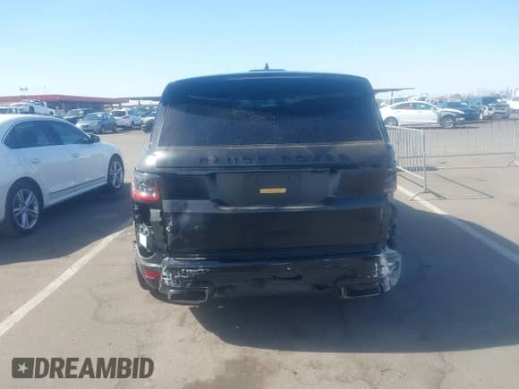 2022 Land Rover Range Rover Sport HSE Silver Edition z VIN SALWR2SU4NA223163, wystawiony jako IAAI lot #39569392 z przebiegiem 39 837 mil mil oraz . Historia ofert i sprzedaży dostępna na DreamBid. Obrazek 16.