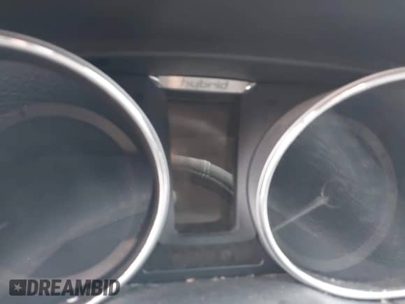 2015 Hyundai Sonata Limited with VIN KMHEC4A49FA123879, listed as a IAAI auction lot 41918894 with Not provided miles and . Bid and sale history available at DreamBid. Image 7.