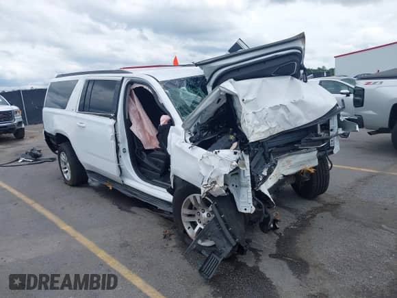 2019 Chevrolet Suburban LT z VIN 1GNSCHKC1KR177376, wystawiony jako IAAI lot #42376754 z przebiegiem 39 969 mil mil oraz . Historia ofert i sprzedaży dostępna na DreamBid. Obrazek 1.