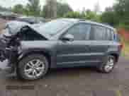 2016 Volkswagen Tiguan SEL с VIN WVGBV7AX9GW550315, выставлен на аукционе IAAI как лот 43004861 с пробегом 136 643 миль миль и . История ставок и продаж доступна на DreamBid. Изображение 14.