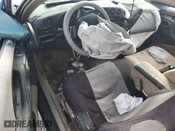 1999 Chevrolet Monte Carlo LS с VIN 2G1WW12M7X9229427, выставлен на аукционе Copart как лот 73189194 с пробегом 263 294 миль миль и Списание • Salvage title. История ставок и продаж доступна на DreamBid. Изображение 8.