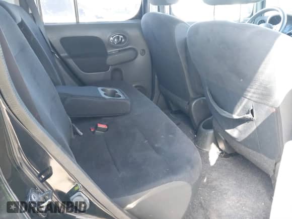 2013 Nissan Cube S z VIN JN8AZ2KR1DT300480, wystawiony jako IAAI lot #41523949 z przebiegiem 160 988 mil mil oraz . Historia ofert i sprzedaży dostępna na DreamBid. Obrazek 8.