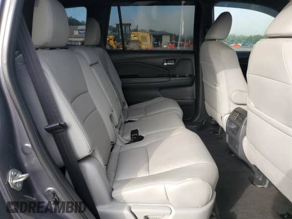 2021 Honda Passport EX-L с VIN 5FNYF8H58MB000674, выставлен на аукционе Copart как лот 71576175 с пробегом 47 260 миль миль и Списание • Salvage title. История ставок и продаж доступна на DreamBid. Изображение 11.