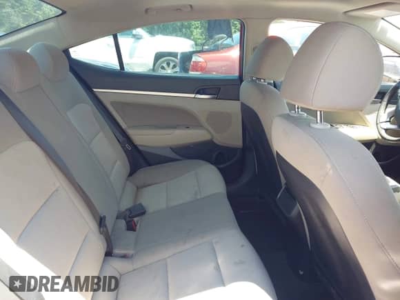 2019 Hyundai Elantra Limited с VIN KMHD84LF4KU781808, выставлен на аукционе IAAI как лот 42531758 с пробегом 119 282 миль миль и . История ставок и продаж доступна на DreamBid. Изображение 8.