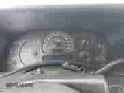 2003 GMC Sierra 1500 SLE с VIN 2GTEK19T131348708, выставлен на аукционе IAAI как лот 42344274 с пробегом 328 650 миль миль и . История ставок и продаж доступна на DreamBid. Изображение 7.