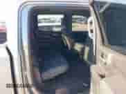 2020 Chevrolet Silverado 1500 Custom с VIN 1GCUYBEF1LZ201263, выставлен на аукционе IAAI как лот 42021668 с пробегом 80 408 миль миль и . История ставок и продаж доступна на DreamBid. Изображение 8.
