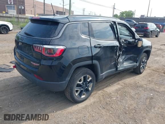 2018 Jeep Compass Trailhawk с VIN 3C4NJDDB0JT129673, выставлен на аукционе IAAI как лот 42887666 с пробегом 121 735 миль миль и . История ставок и продаж доступна на DreamBid. Изображение 4.