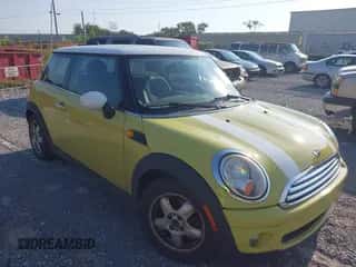 2010 MINI Hardtop with VIN WMWMF3C50ATZ63602, listed as a IAAI auction lot 42577007 with 121,843 mi miles and . Bid and sale history available at DreamBid. Image 1.